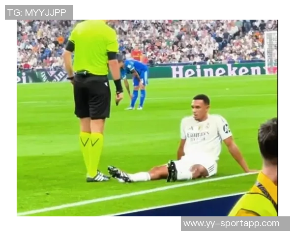 外媒报道赫伊森吕迪格阿诺德等五名球员缺席皇马训练引发关注 外媒报道赫伊森吕迪格阿诺德等五名球员缺席皇马训练引发关注