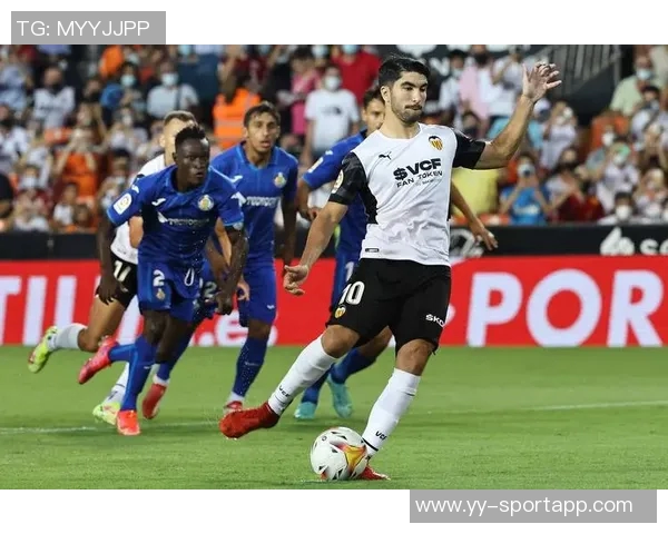 西甲分析:瓦伦西亚主场迎战强敌力争反弹重回胜轨 西甲分析:瓦伦西亚主场迎战强敌力争反弹重回胜轨