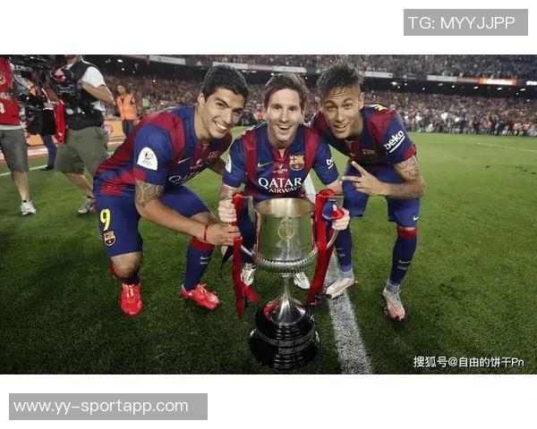 桑托斯期待欧冠激战盼战胜巴萨力争晋级荣耀之路 桑托斯期待欧冠激战盼战胜巴萨力争晋级荣耀之路